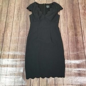 Adrianna Papell Womens Dress 4 Black Scalloped Midi Sheath Cap Sleeve V-Neck